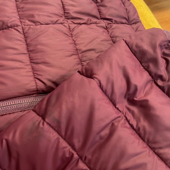 Women’s Columbia light down hooded jacket - Picture 4 of 4